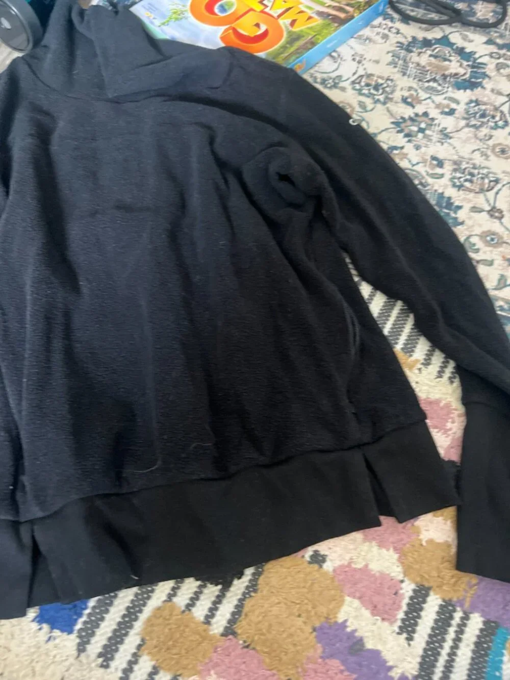 Alo xs‎ black sweater